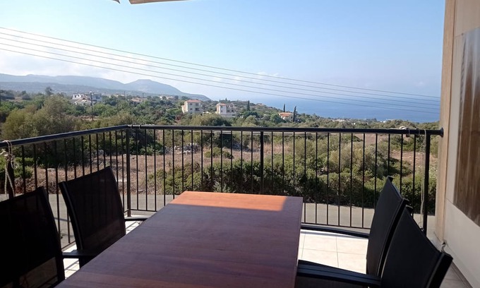 Latchi Apartamento | Captain's view is your new serene spot with unlimited bay and mountains view