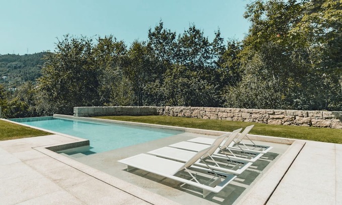 Bouro Casa | Casa da Cascata by LovelyStay