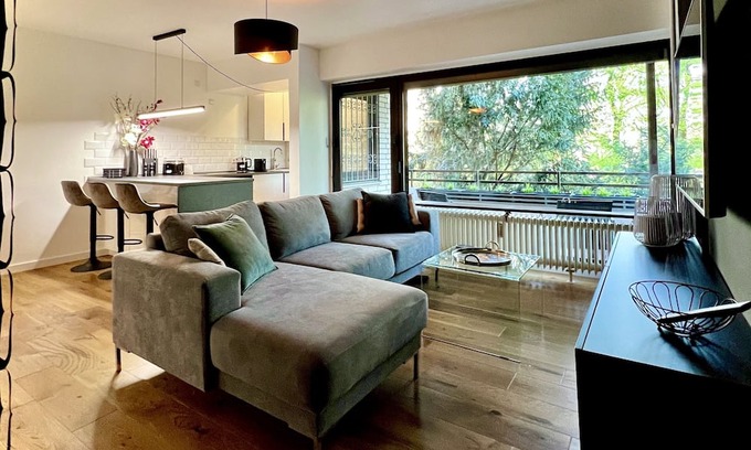 Suedstadt Apartamento | Charmantes Studio Maschsee und Messe Nähe