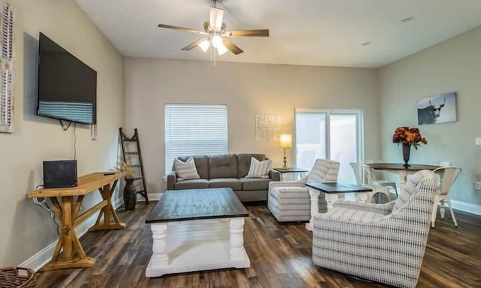 Bartow Apartamento | 3 Bedroom 717811 by Houzlet
