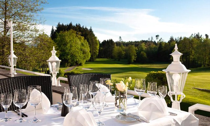 Weissensberg Hotel | Golfhotel Bodensee by Michael Ritter