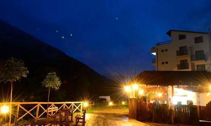 Bulz Casa | Pensiunea Apuseni Wild