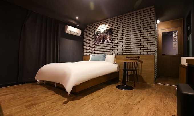 Daedeok-gu Hotel | Daejeon Sintanjin Page