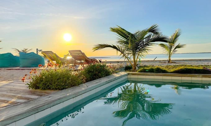 Treasure Cay Casa | luxurious home with 360 degree ocean views
