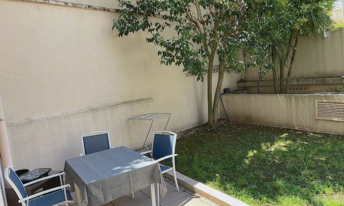 Le Suquet Apartamento | Appart/hotel with swimming pool 100m from the beach