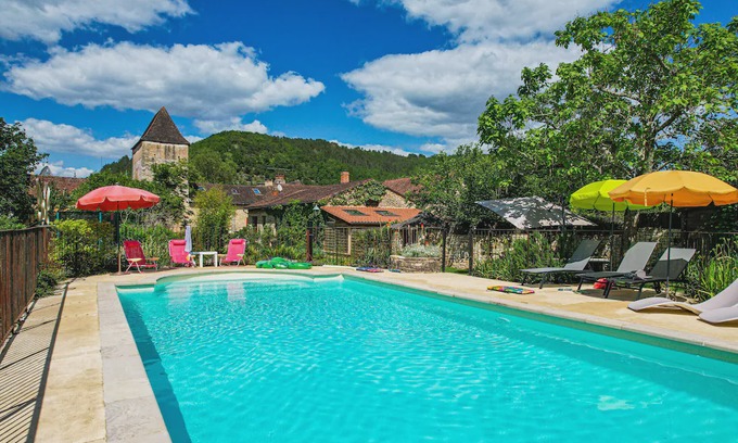 Daglan Casa | Large, charming house with private, heated, secure swimming pool