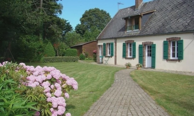 Dampierre-sous-Brou Cabaña | Gite Dampierre-sous-Brou, 3 bedrooms, 6 persons