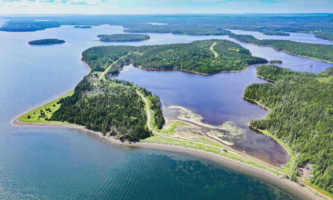 River Bourgeois Otro | Camper's Nest secluded on a protected canoe bay only 12 min distant to St.Peters