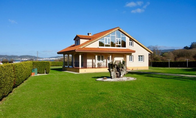 Freires Chalet De Esquí | Sunny, spacious, and private chalet close to stunning beaches and conveniences.