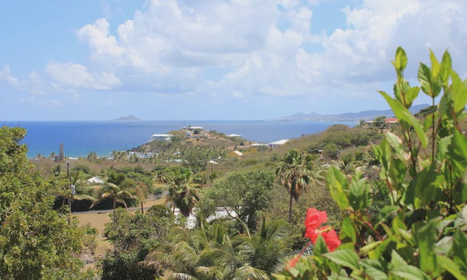Judith's Fancy Apartamento | Spectacular “Seabreeze” ViewnCHECK FOR SPECIAL WEEKLY & MONTHLY DISCOUNTS