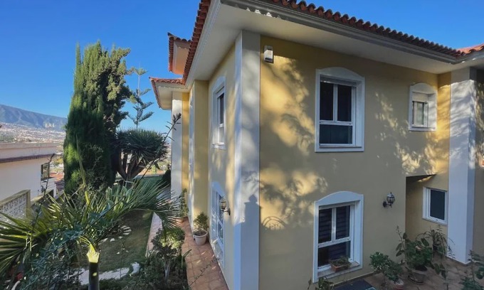 Las Cuevas Villa | Villa Humboldt