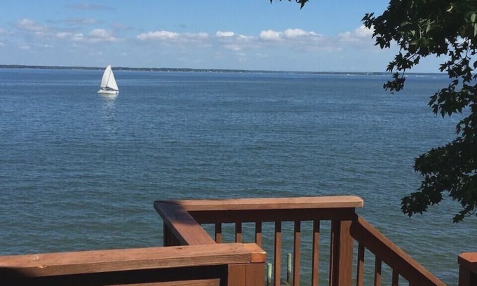 Montross Casa | It’s All about the VIEW ! Best waterfront views in the Northern Neck !