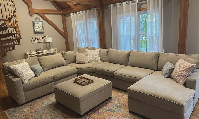 Livingston Casa | Beautiful and Private 6000 sqft waterfront home with private dock and hot tub!