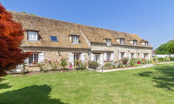 Petit Moisenay Casa | Capucine Suite - Domaine des Trois Châteaux