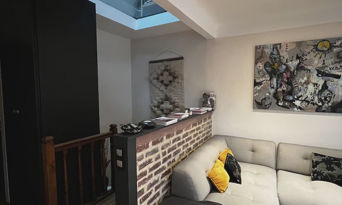 Saint-Fargeau Apartamento | Atypical duplex of 100 M2 in a picturesque district of the capital!