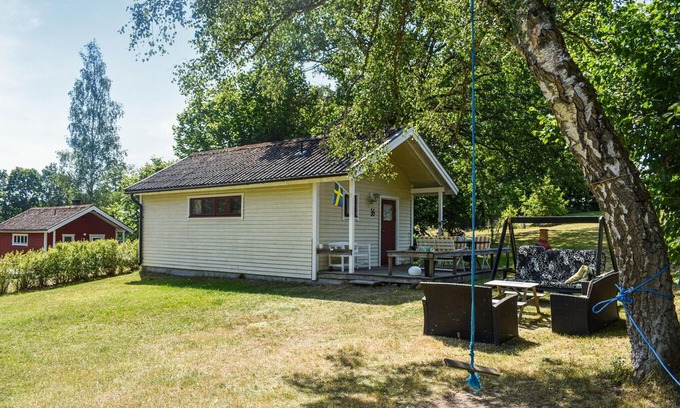 Holmsjo Casa | Gorgeous Home In Holmsjö With Kitchen