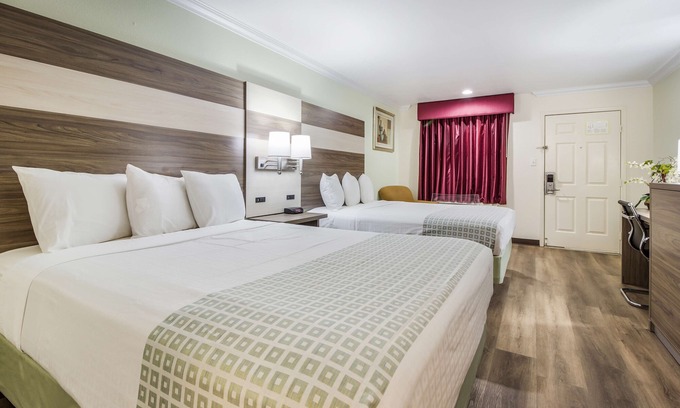 Columbus Hotel | Americas Best Value Inn Columbus