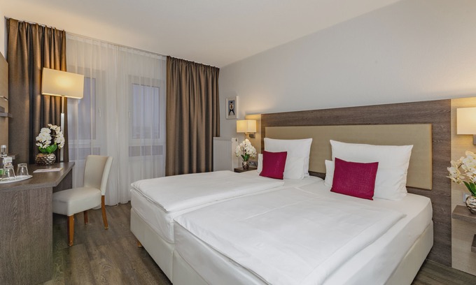 Neureut Hotel | PLAZA INN Karlsruhe Nord