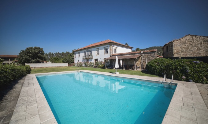 Barcelos Casa | Casa de Sta Comba