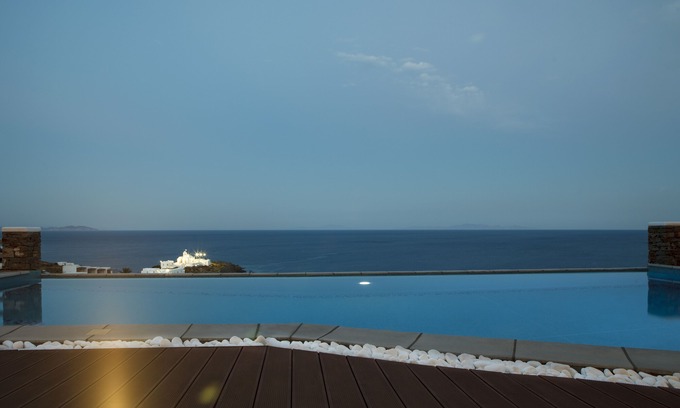 Chrisopigi Hotel | Selana Suites