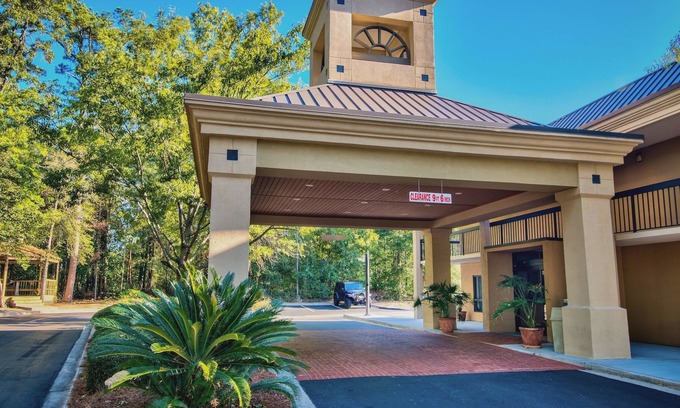 Aiken Hotel | Clarion Inn & Suites Aiken South