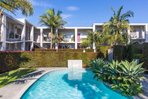 Mount Albert Hotel | Mt Albert Motor Lodge