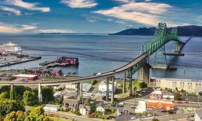 Astoria Casa | Charming Coastal 4BR Home Near Columbia River
