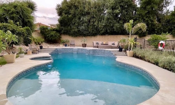 Claremont Casa | Charming Claremont 4BR Pool Home