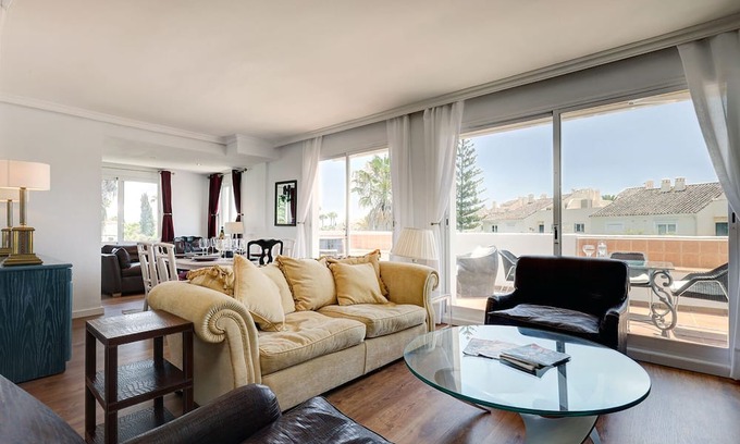 Nueva Milla de Oro Condominio | Penthouse With Vast Indoor / Outdoor Areas. Breathking sea and Mountain Views