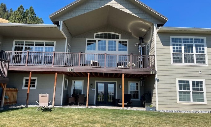 La Grande Casa | Awesome Views, Brand New Luxury