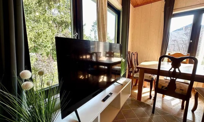 Torslanda Apartamento | Workers - 7BR - 2bath - Volvo - Parking lot - All-inclusive