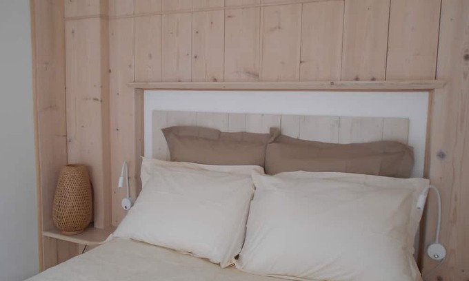 Arlanc Cabina | Suite cabanes & Roulottes du Potager - An unusual stay in the heart of the vegetable garden :