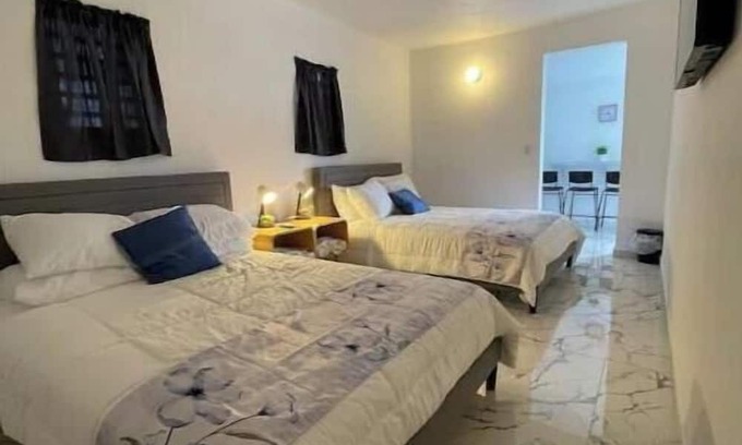 Hato Rey Central Apartamento | Pomarrosa Village room #1