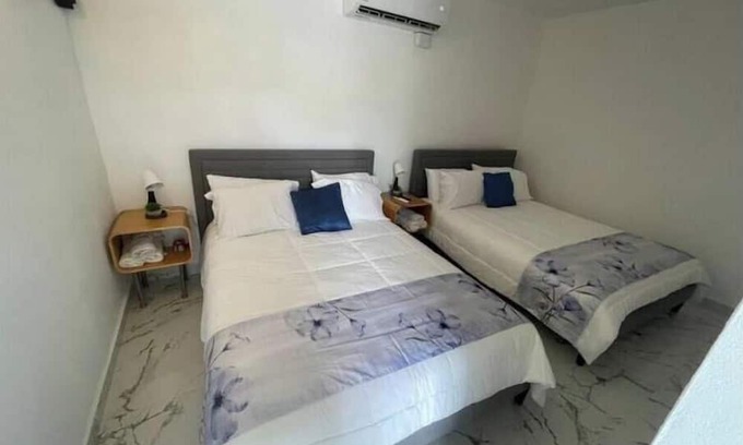 Hato Rey Central Apartamento | Pomarrosa Village room #2