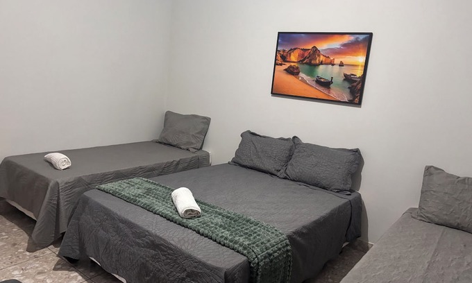 Sete Lagoas Apartamento | Family Suite | Air Conditioning | Approx. BR 040 in Sete Lagoas
