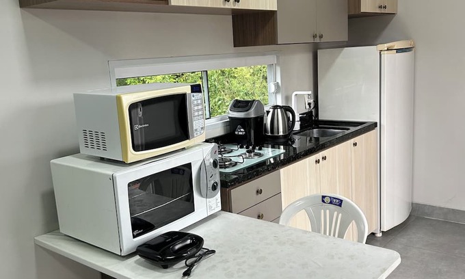 Carijos Casa | Container House Quiet location and easy access to the center and also to BR470.