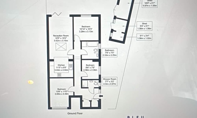 Fryent Apartamento | Modern 3 Bed room Apartment with 4 Beds and 2 Full Bathrooms - Sleeps 6