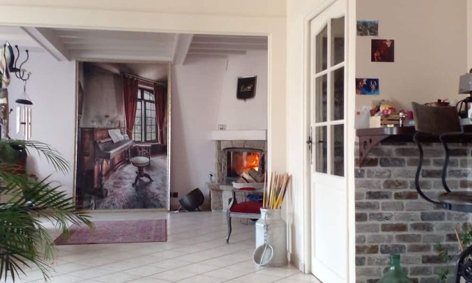 Saint-Christophe-dʼAllier Casa | Country House 'Nature Bien-être' with Mountain View, Shared Terrace and Private Garden