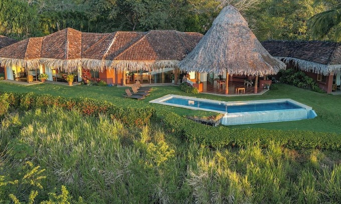 Islita Casa | Walk to the beach from 4 bedroom house w/ salt water infinity pool.