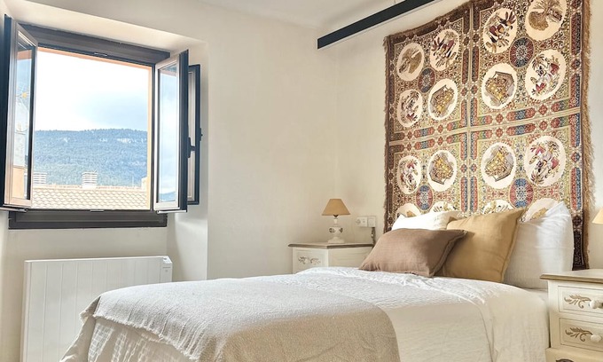 Montblanc Casa | Medieval House in Montblanc Center