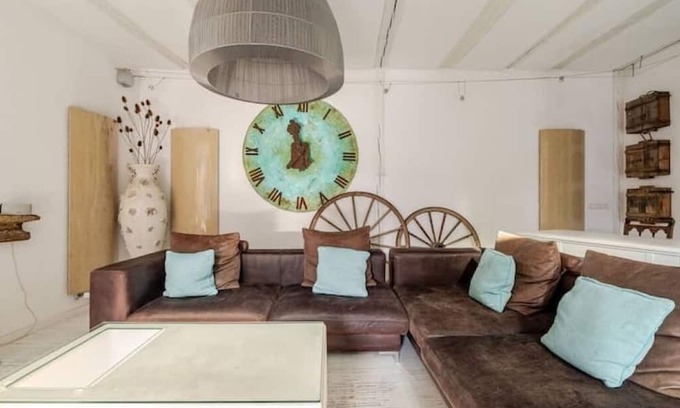 Konigsbach-Stein Casa | Style house| 340m² |1-6 adults + 2 kids | central | P
