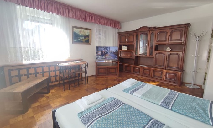 Bad Elster Apartamento | Werienwohnung 1, in Bad Elster