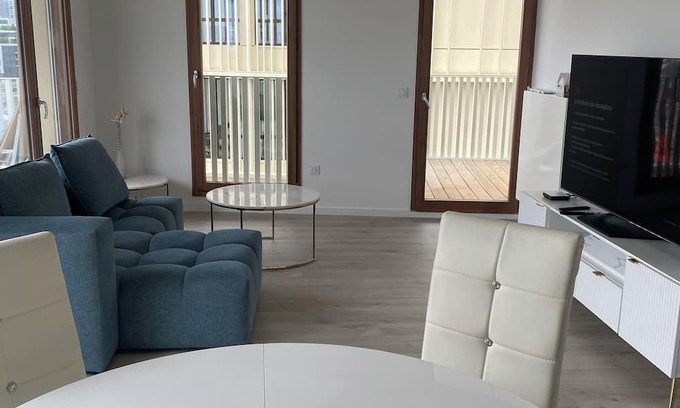 Parc-Nord Apartamento | New apartment with parking. La Défense near RER and Paris. Rooftop