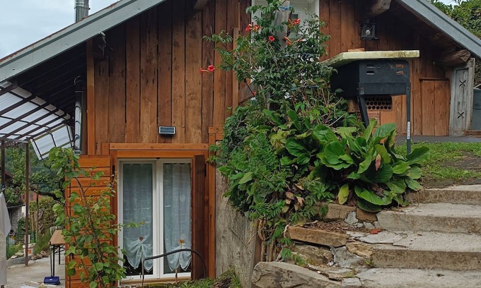 Alpago Cabina | Take a break at this cozy lodge by Lake St. Cross Bl.