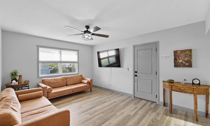 Altoona Apartamento | Peaceful and Cozy - 2BR Apartment- Altoona