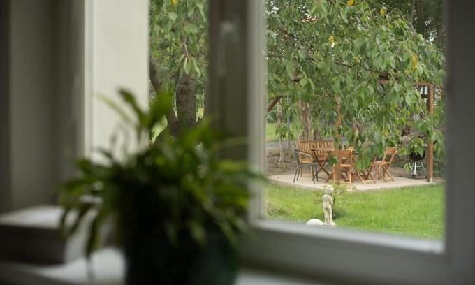 Ceska Lipa Apartamento | VILA GALA Deluxe One-Bedroom Apartment with Garden View