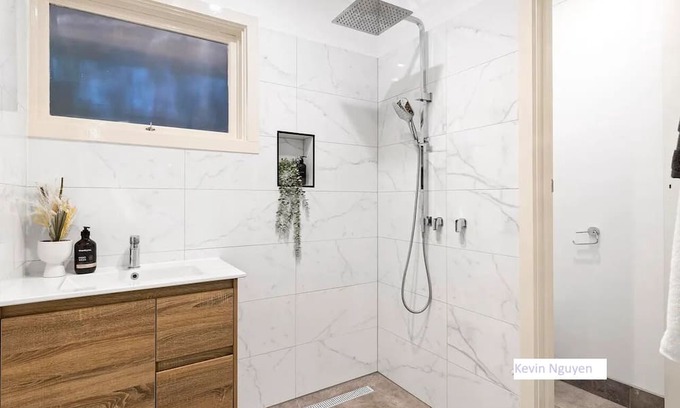 Ringwood North Casa | Hilltop Haven