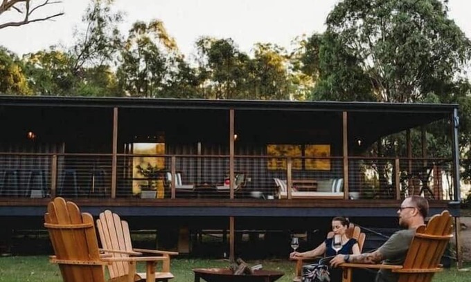 Bunburra Casa | Gumtop Luxury Farmhouse Cabin