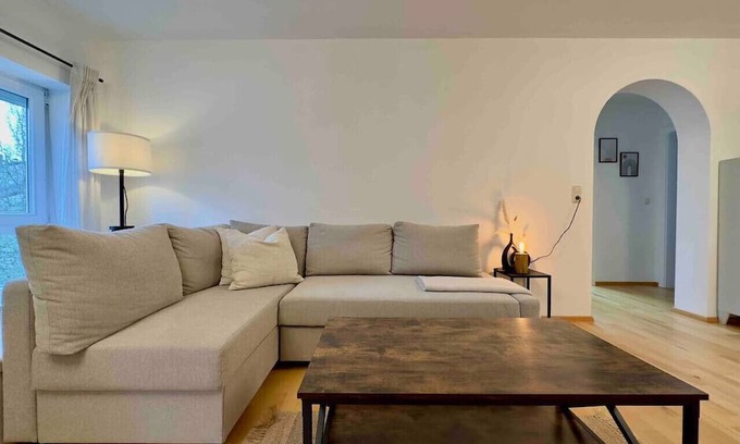 Deggendorf Apartamento | Beautiful flat with parking and kitchen for 4