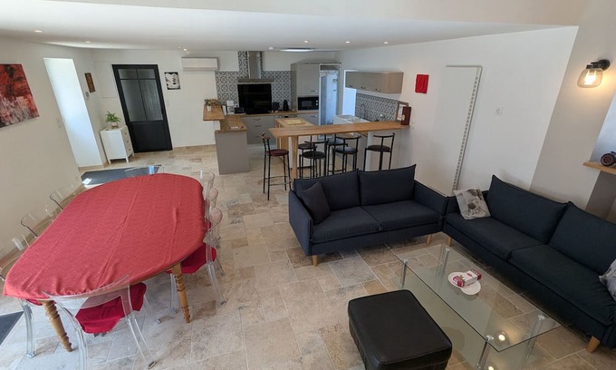 Tavers Cabaña | Casa Climatizada con Jardín en Tavers